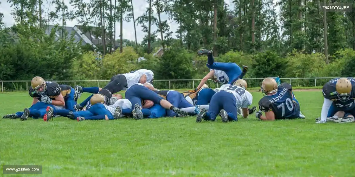 <strong>yy易游</strong>🥊拳头紧握的是信念，脚步丈量的是热爱！体育，让你更强大！